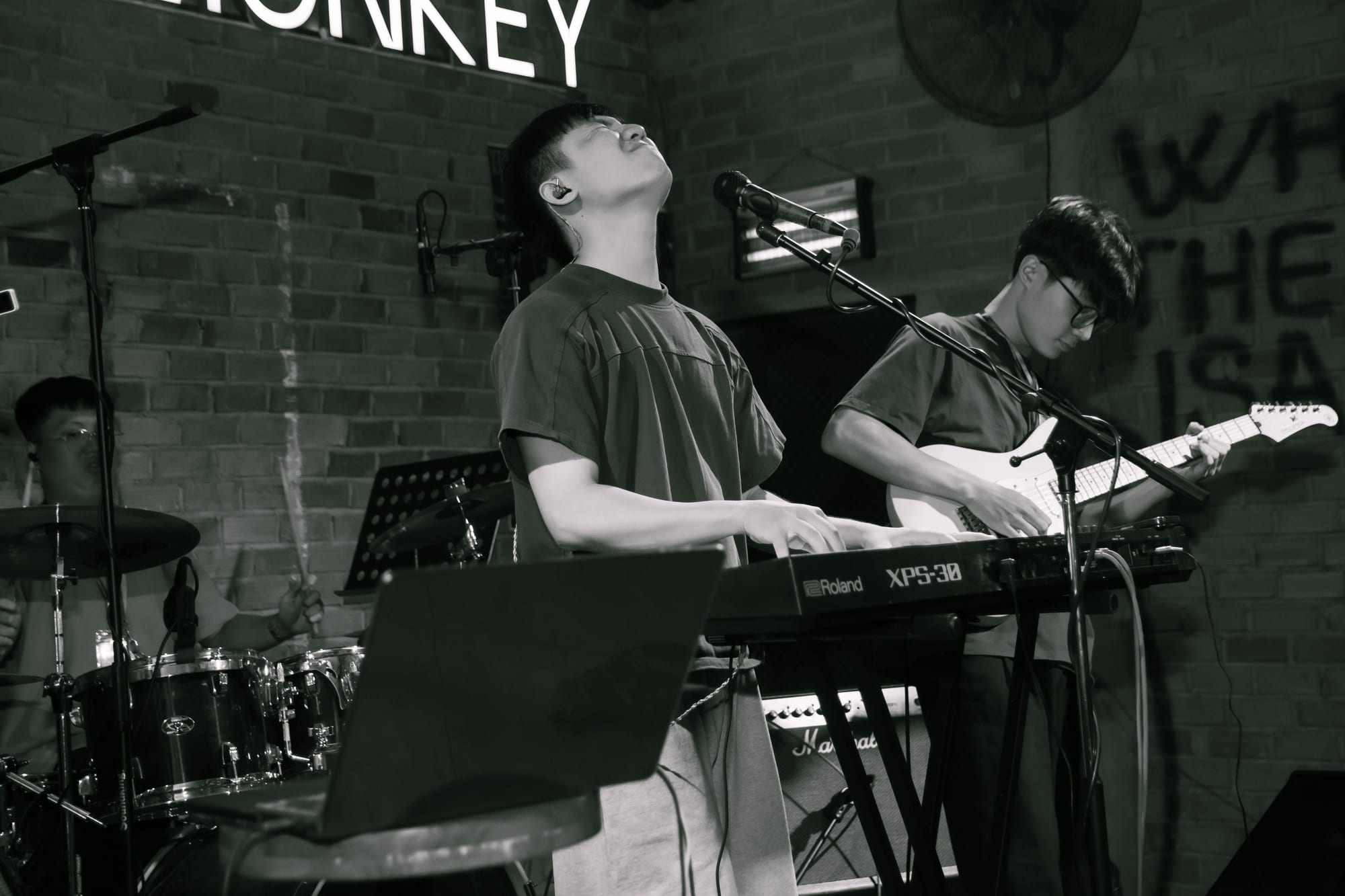 HÀNH TRÌNH MỞ LỐI (LIVE TOUR)